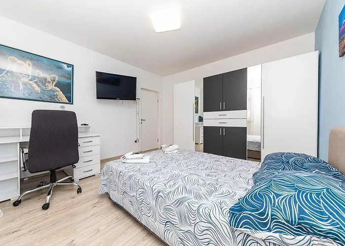 아파트 Luci - Private Heated Pool Kaštela