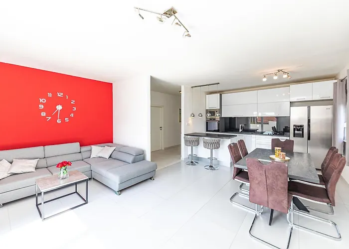 아파트 Luci - Private Heated Pool