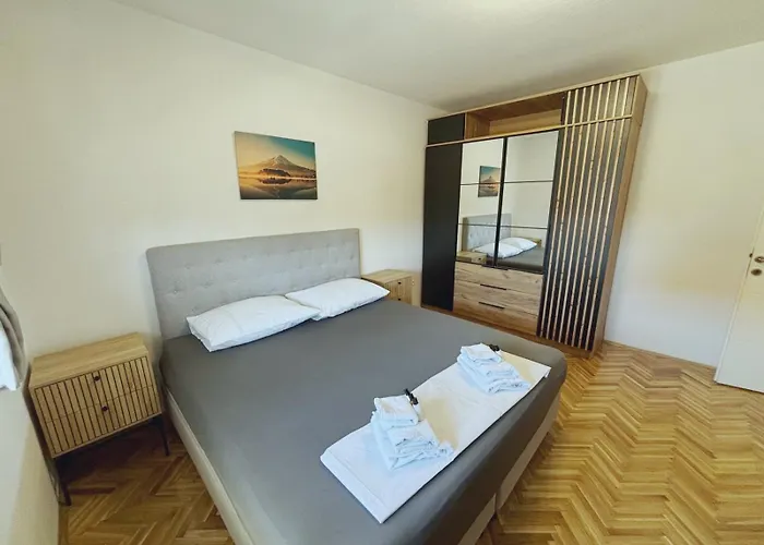 Apartment Luci - Private Heated Pool *